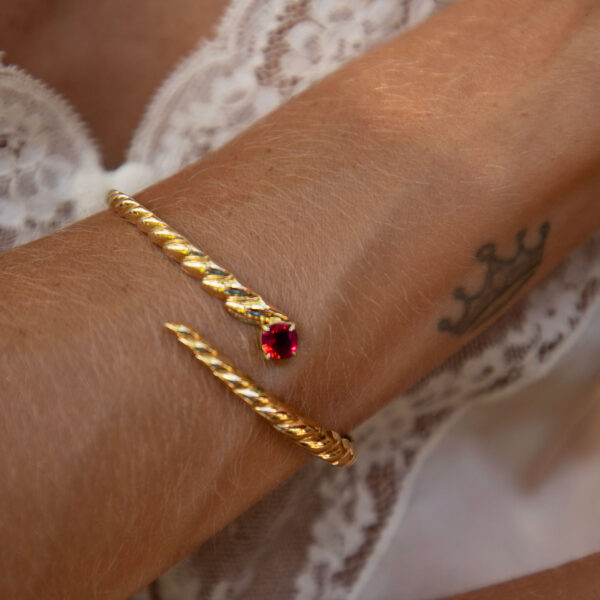 Alternative view of Iguana Eden Rock Bracelet in 18k Gold with 1.5 ct Rubellite and 0.83 ct Diamonds