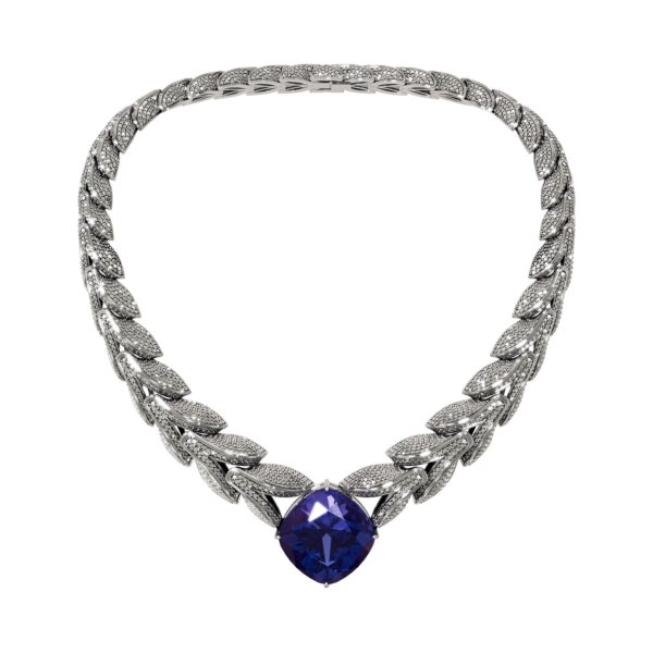 Iguana Necklace in 18k white gold with 82 ct tanzanite and 31.50 ct diamond pavé