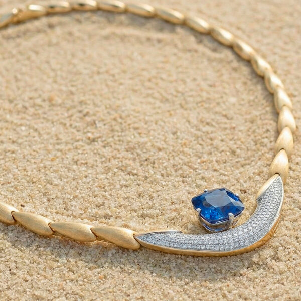 Anchor Necklace with 10.17 ct Blue Sapphire and 1.04 ct Diamonds - Image 5