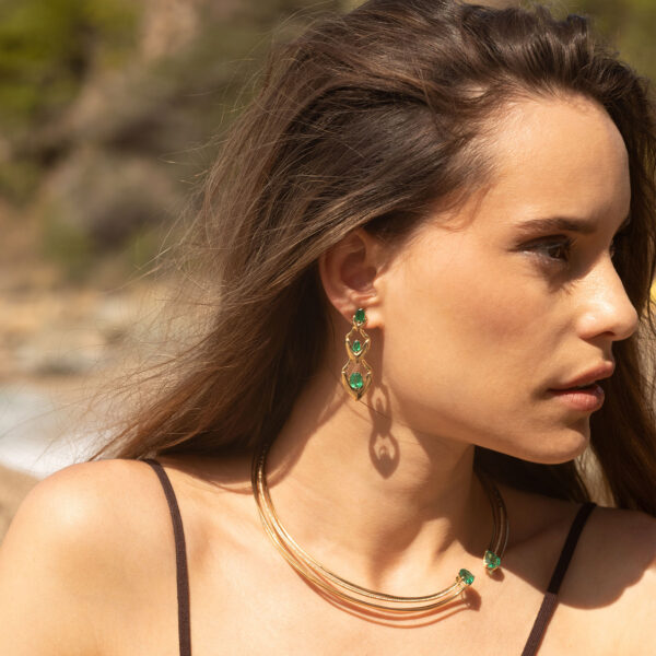 Alternative view of Parrot Earrings with 2.78 ct Emeralds in 18K Yellow Gold