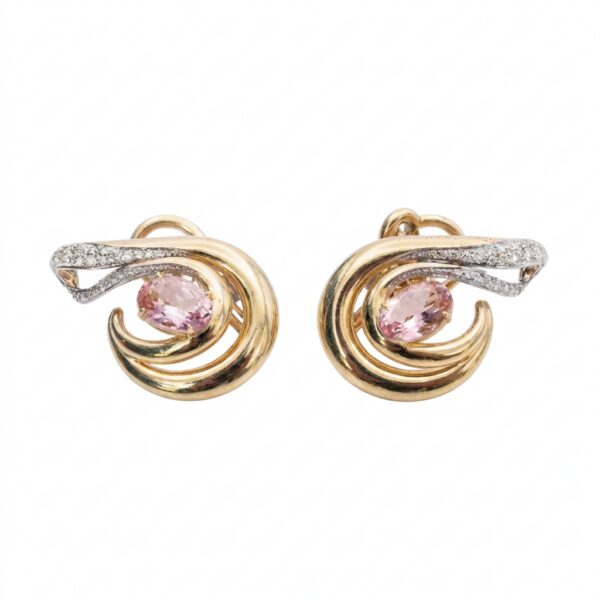 Hook Earrings in 18K Yellow Gold with 1.76 ct Morganite and 0.52 ct Diamonds